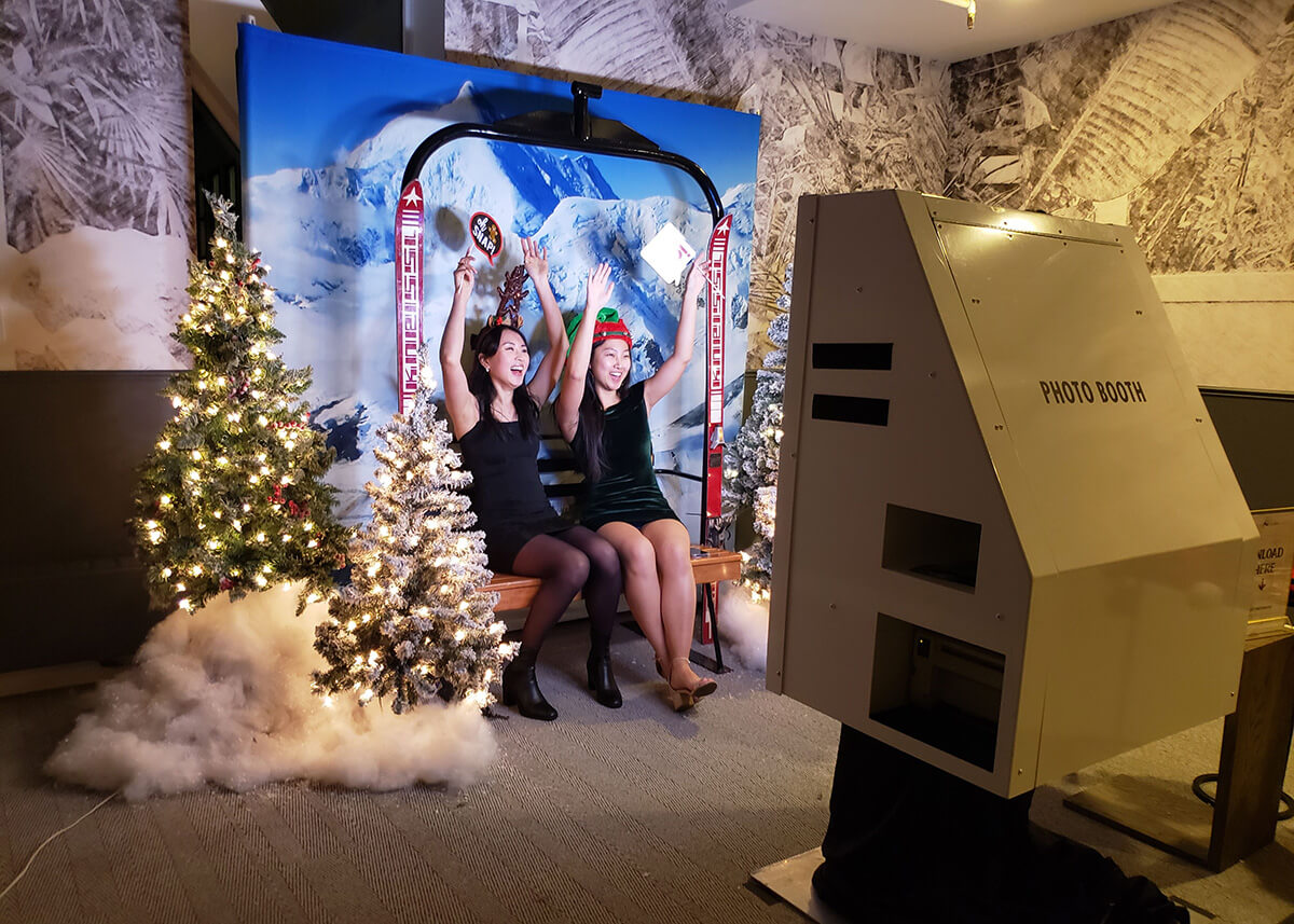 Animated-GIF-Booth-Video-Photo-Party-NYC-New-York-12 ski lift photo booth rental
