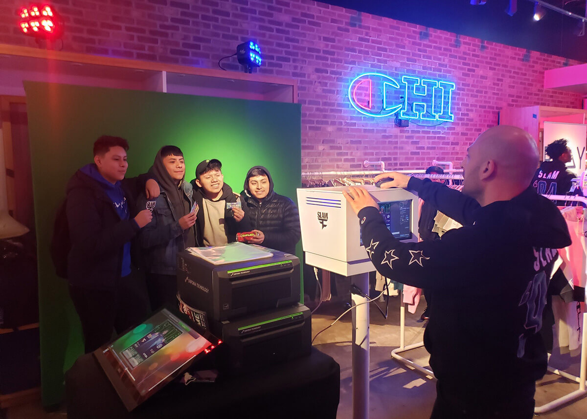 Green-Screen-Photo-Booth-Greenscreen-NYC-New-York-4