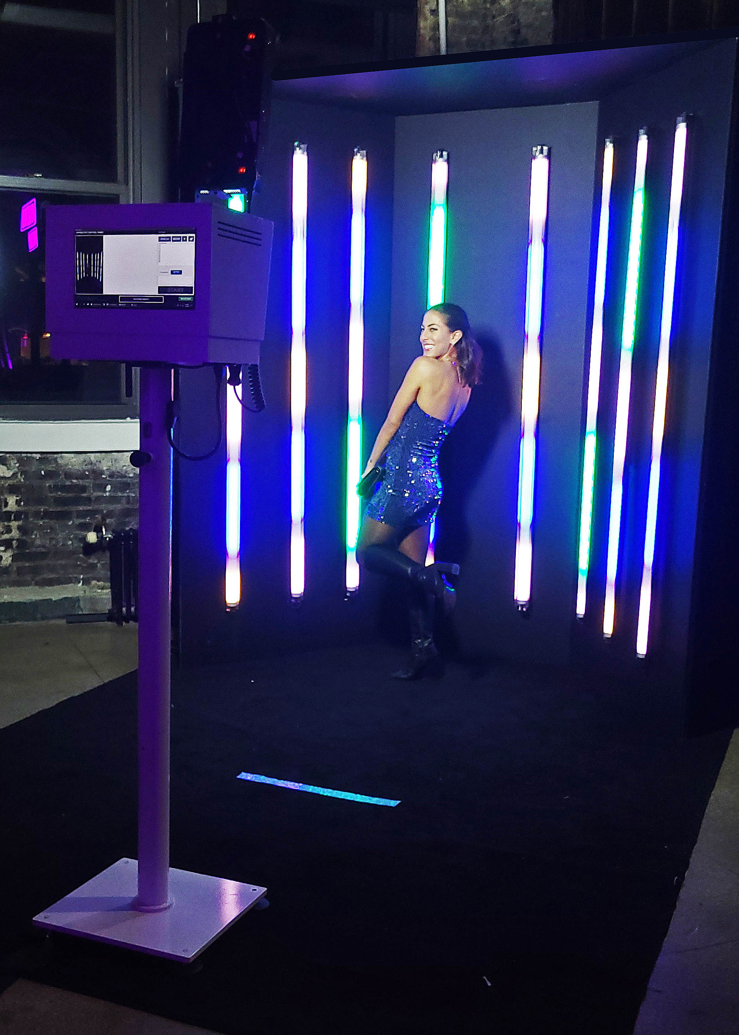 astera led tube light video booth