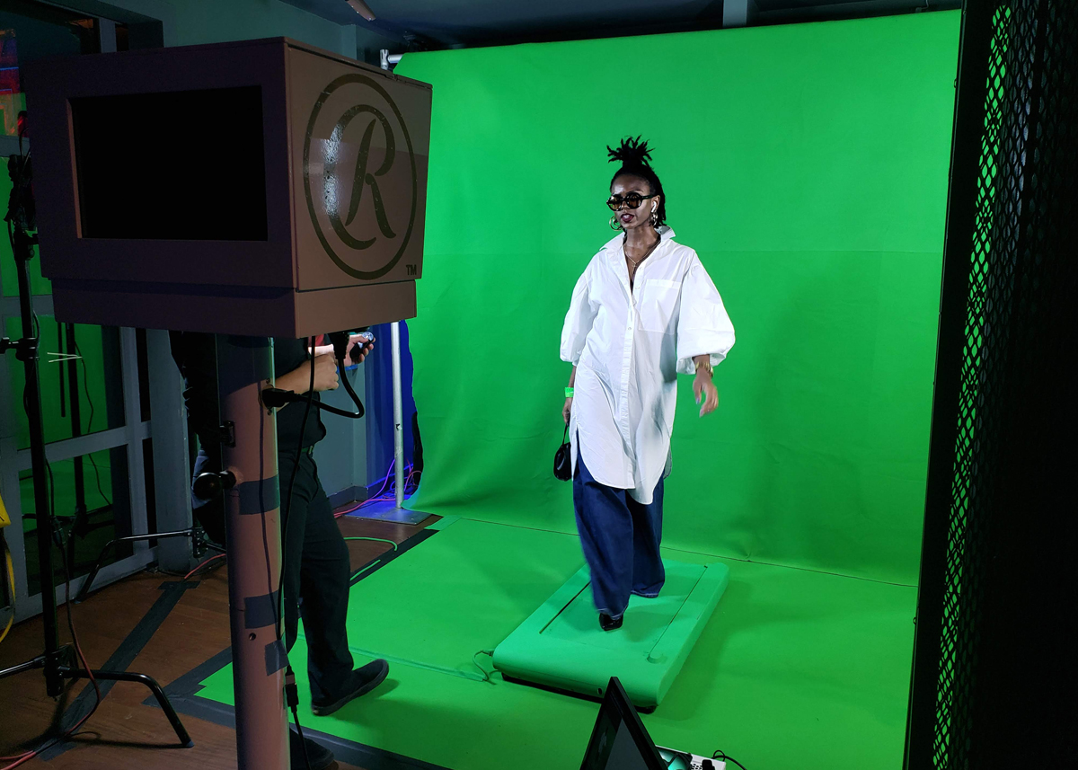 green screen video booth virtual reality rental