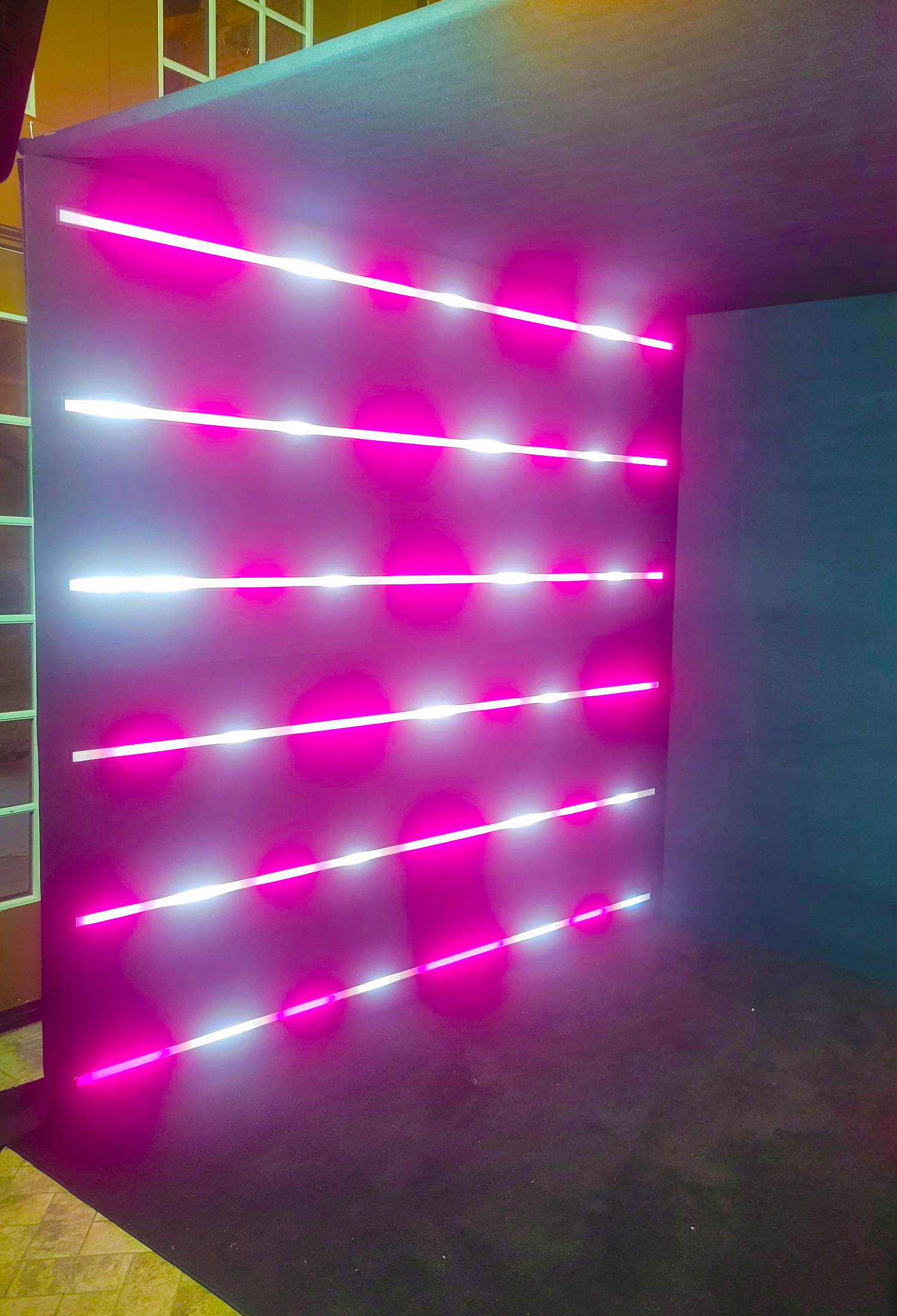 met-gala-red-caret-photo-booth-company met gala red caret photo booth company