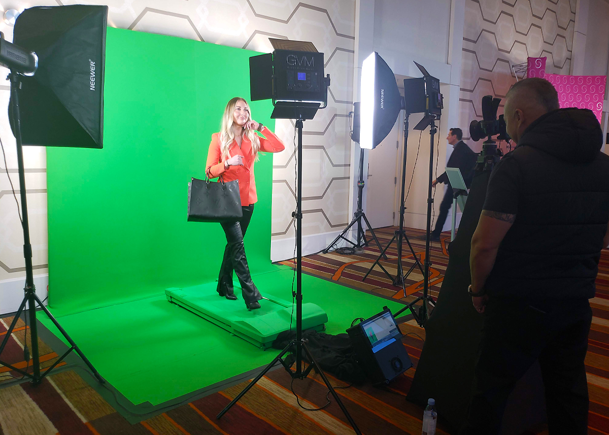 trade show green screen photo booth rentals usa